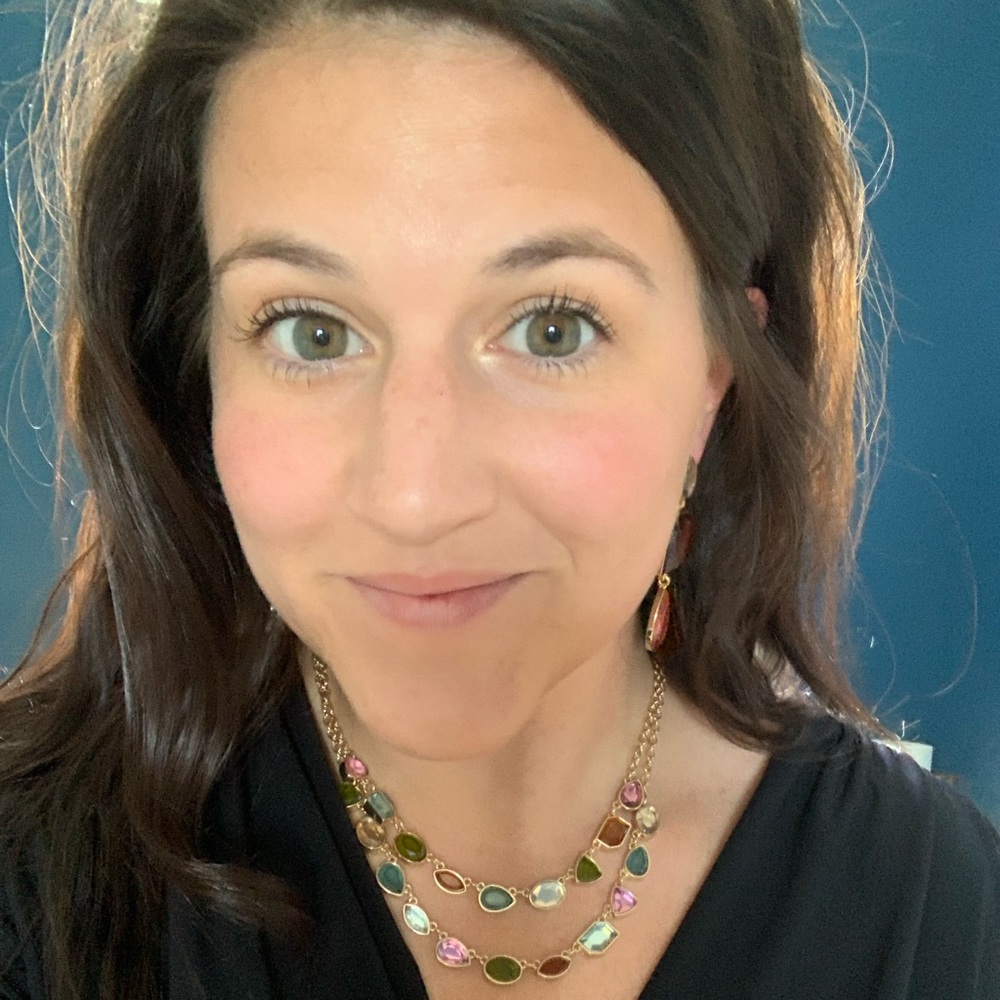 Meet your Posher, Maria